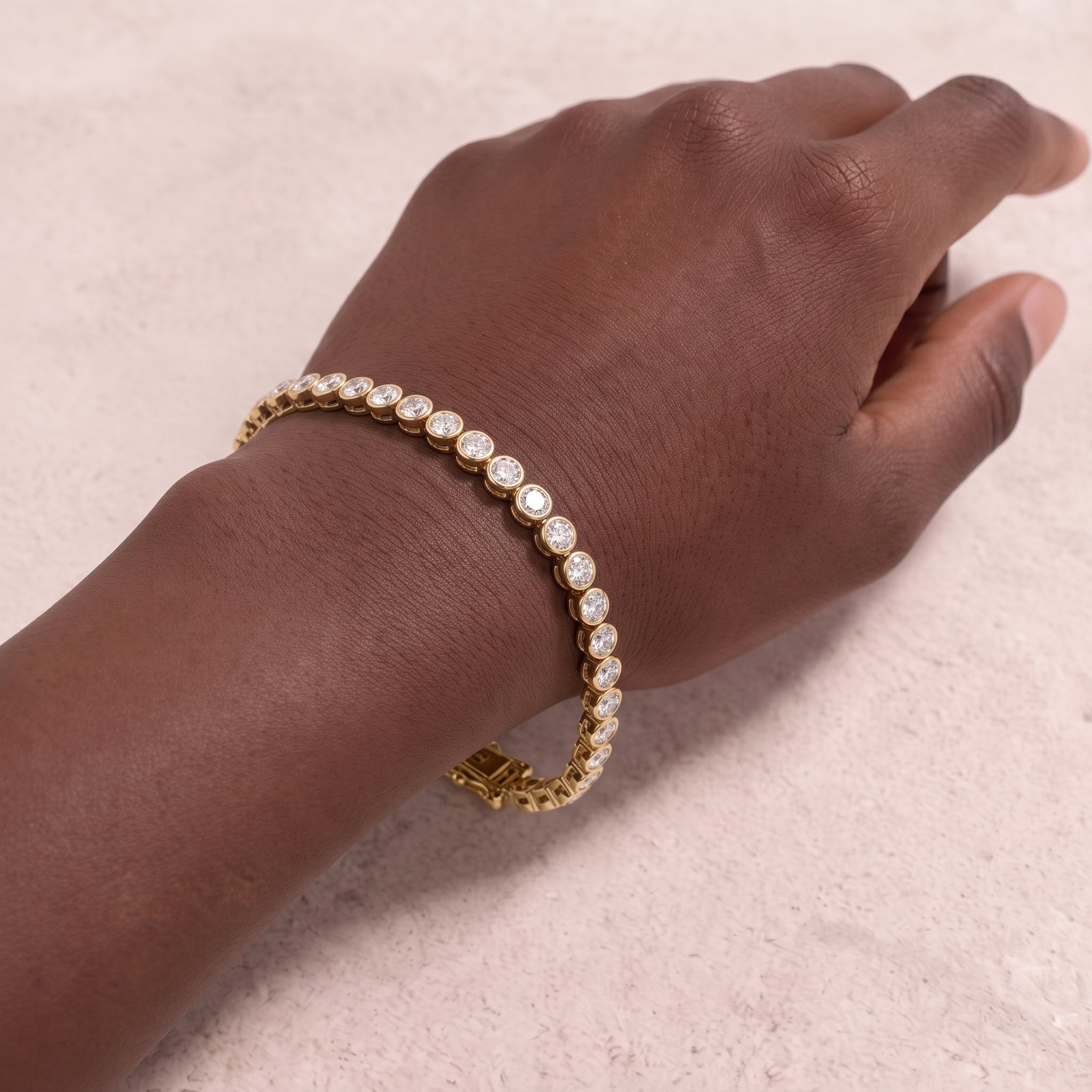 18k Gold Diamond Bezelia Bracelet