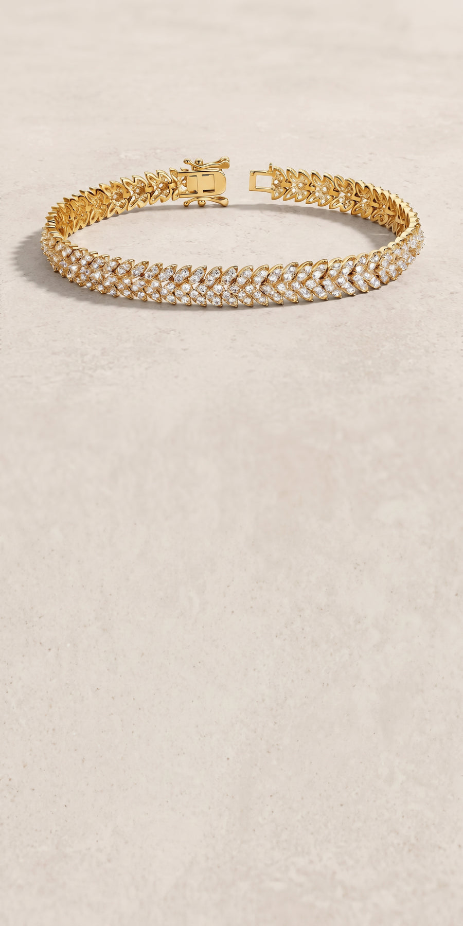 18k Gold Diamond Datum Bracelet
