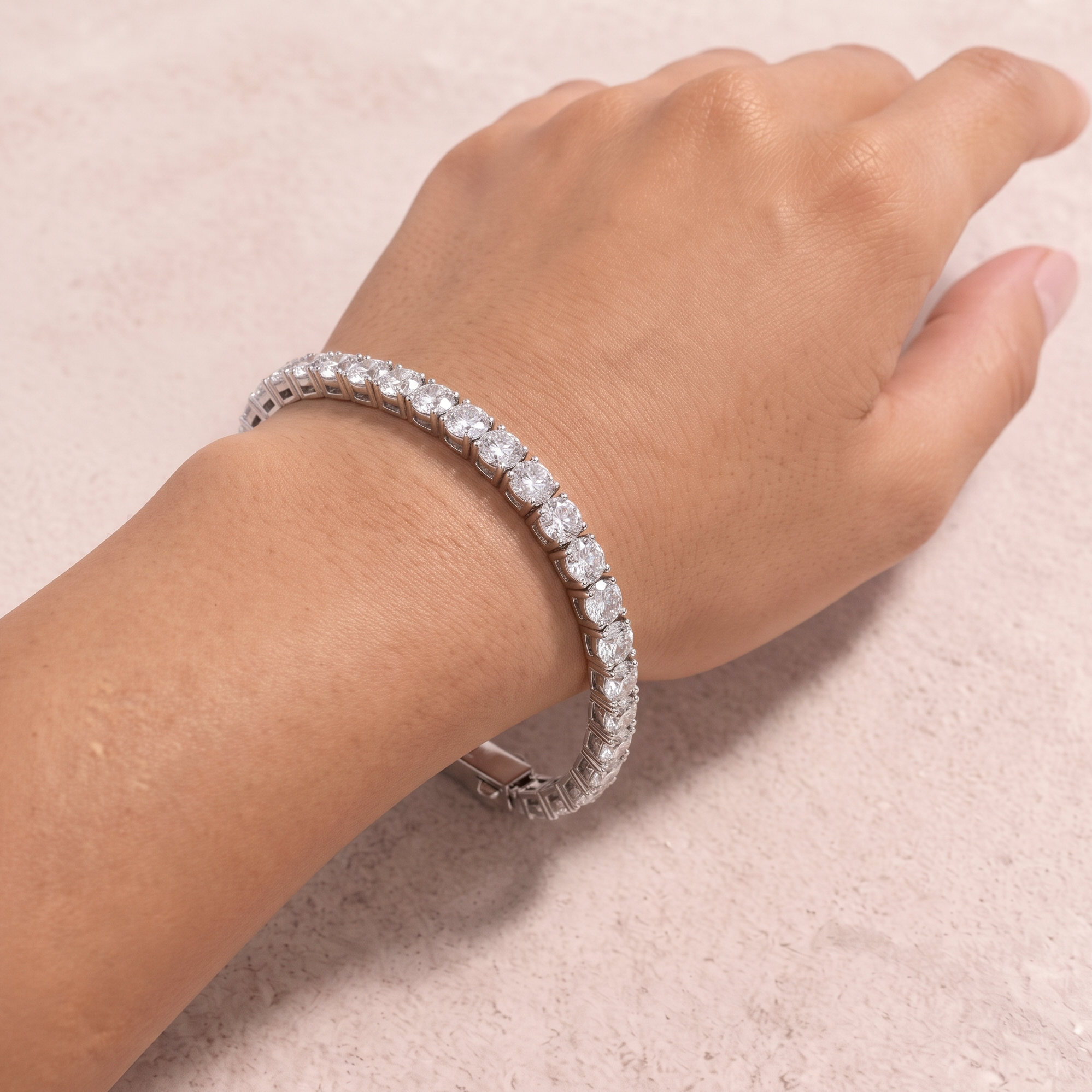 18k White Gold Diamond Emelia Bracelet