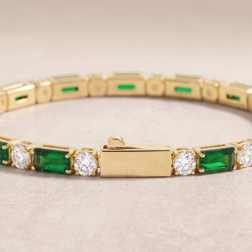 18k Gold Emerald Folia Bracelet