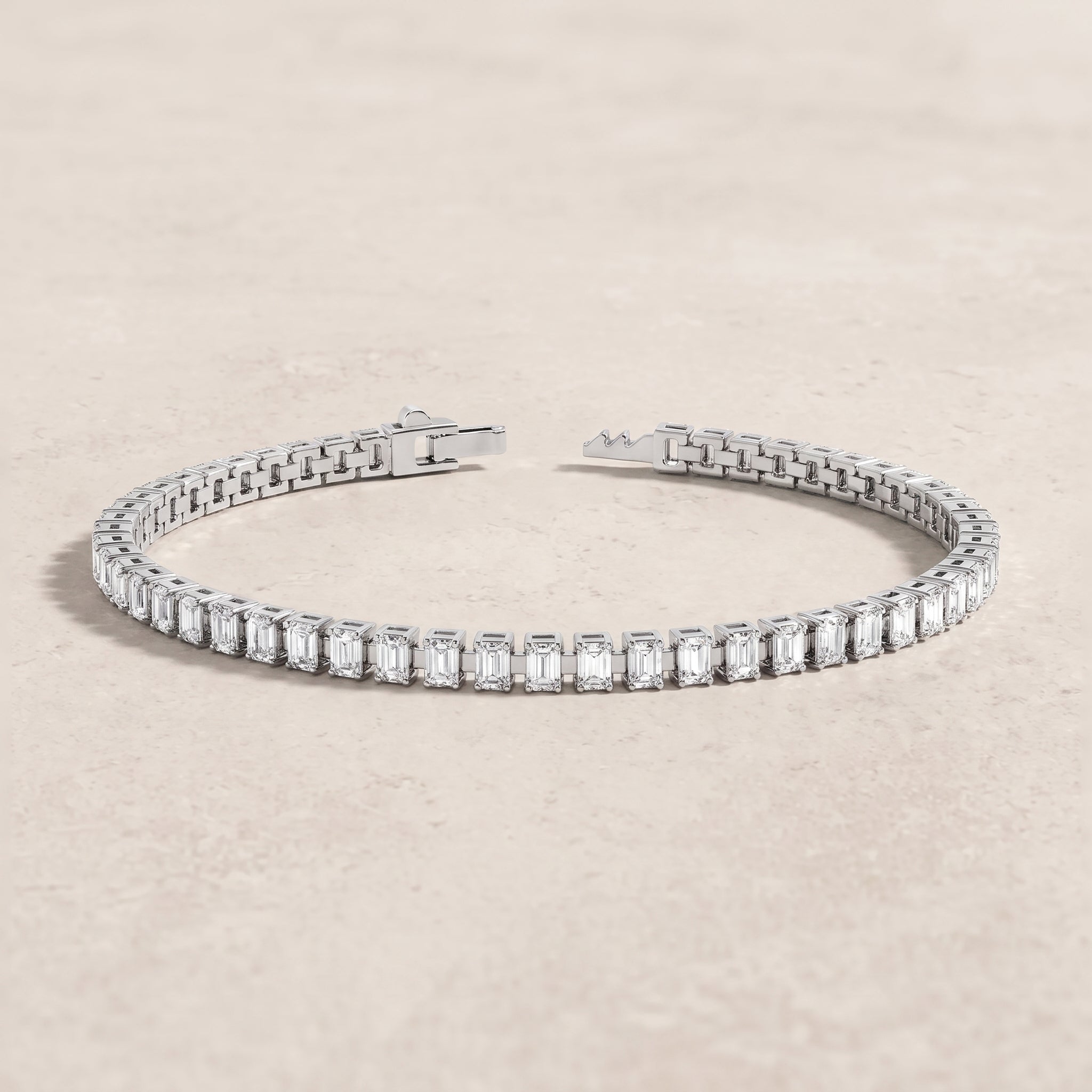 18k White Gold Diamond Lattice Bracelet