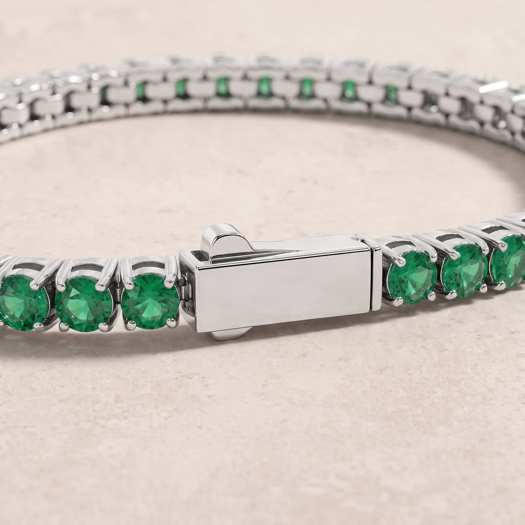 18k White Gold Emerald Nadir Bracelet