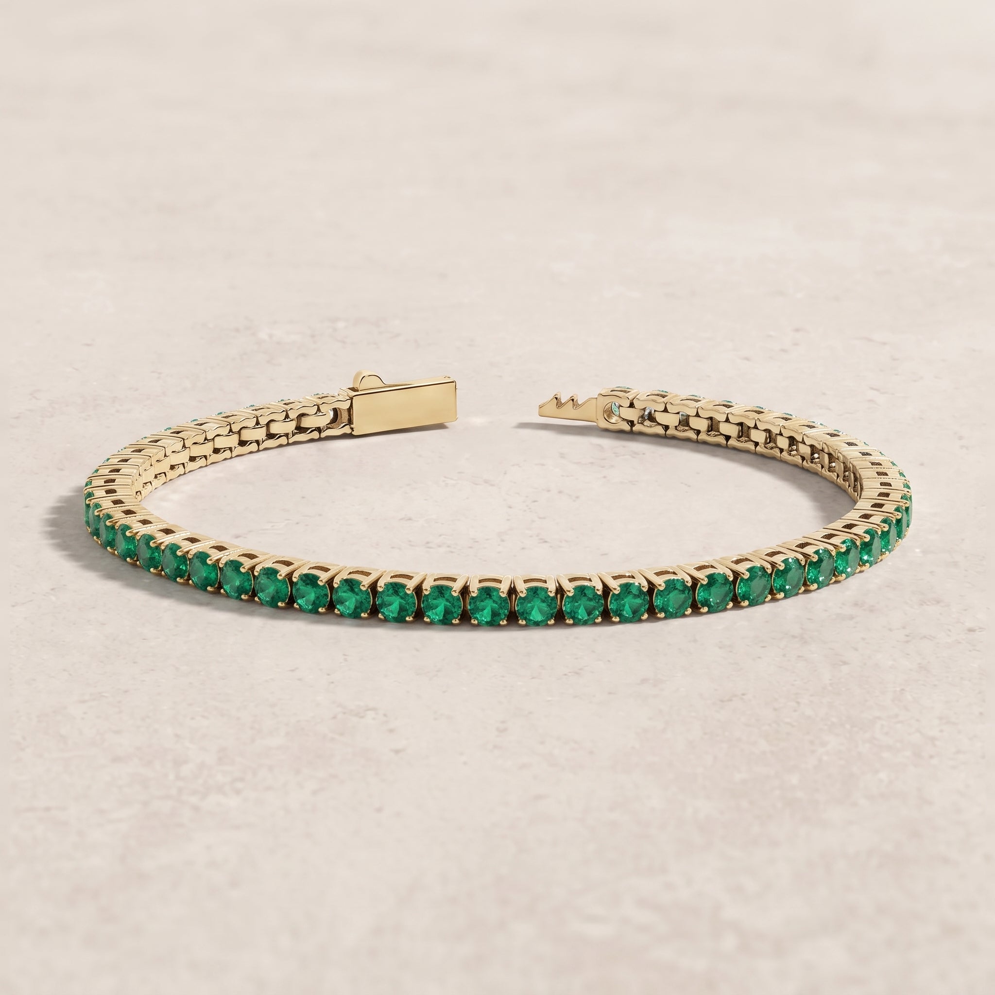 18k Gold Emerald Plantos Bracelet