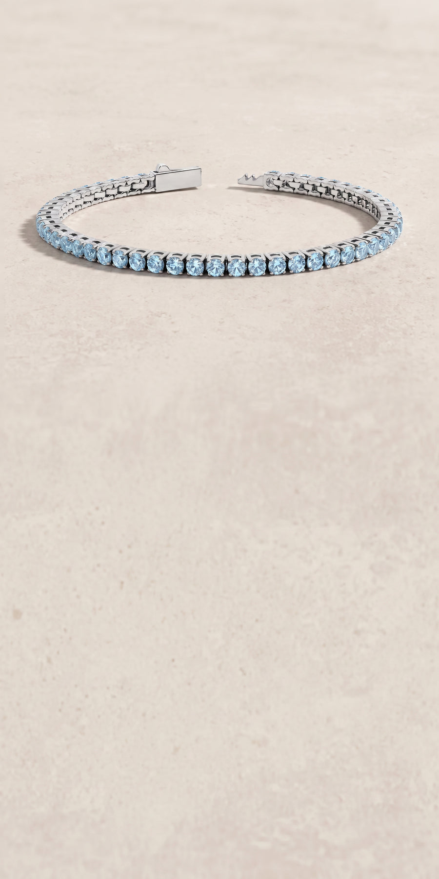 18k White Gold Aquamarine Rivera Bracelet