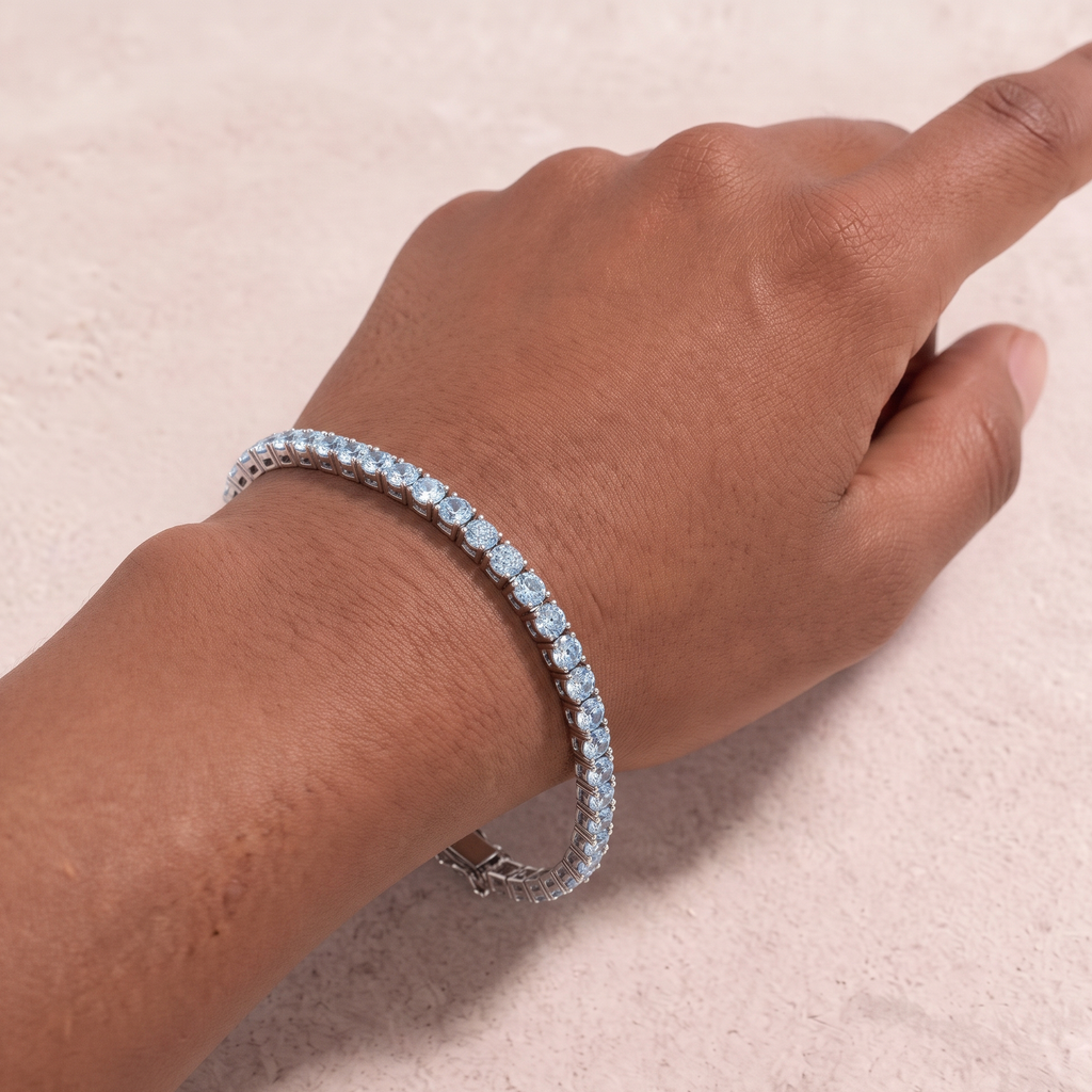 18k White Gold Aquamarine Rivera Bracelet