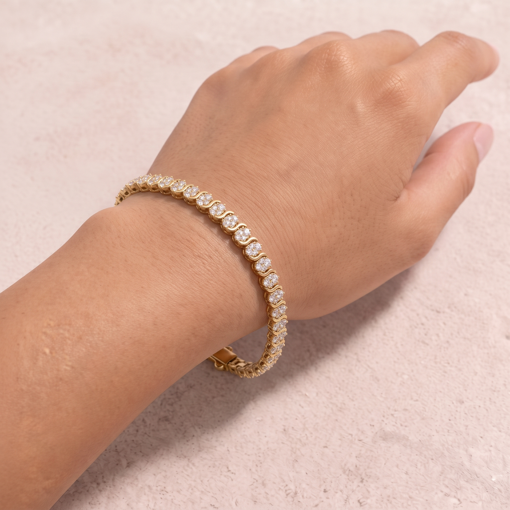 18k Gold Diamond Vertex Bracelet