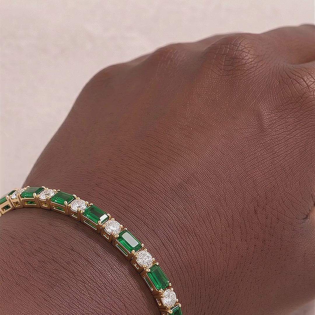 18k Gold Emerald Folia Bracelet