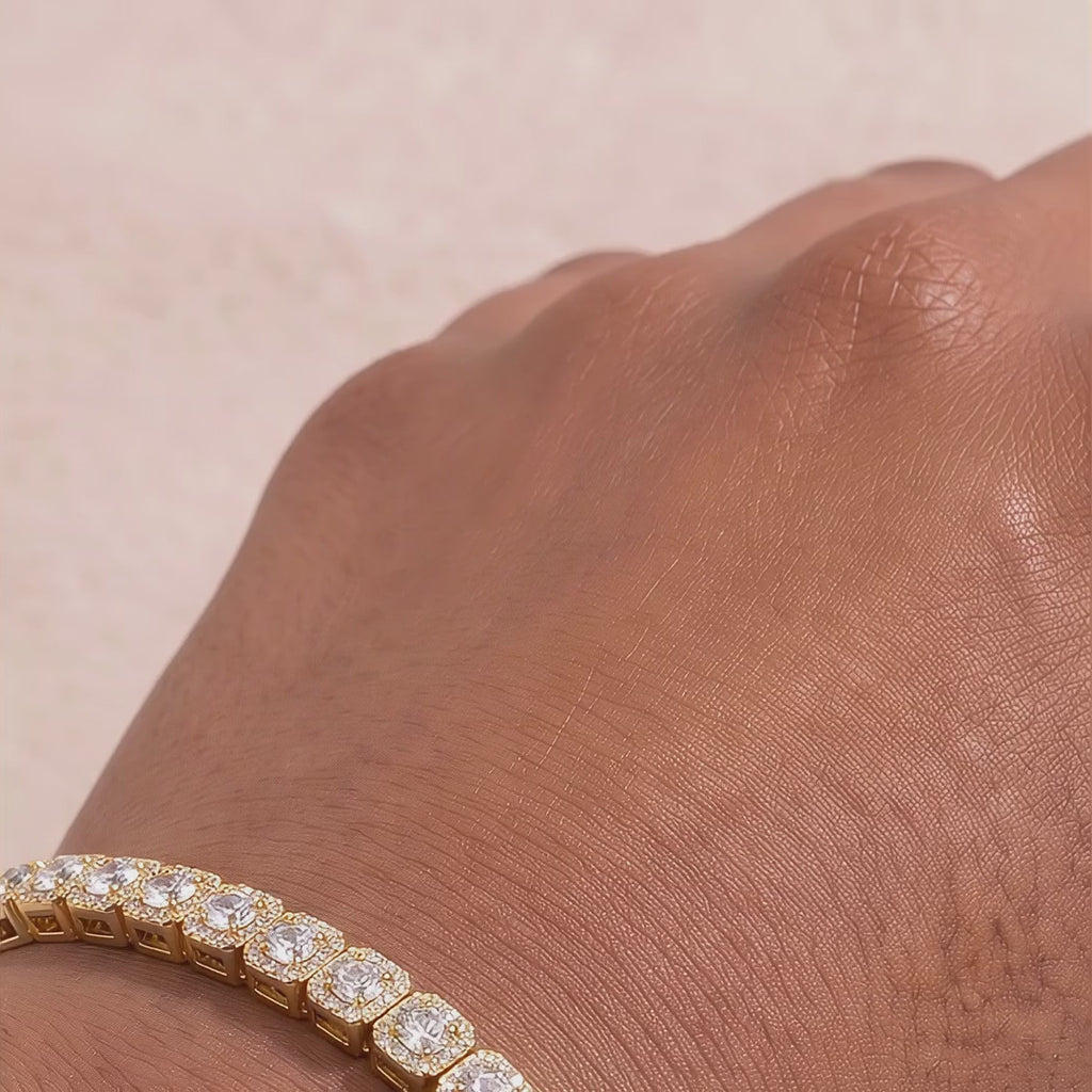 18k Gold Diamond Empressa Bracelet