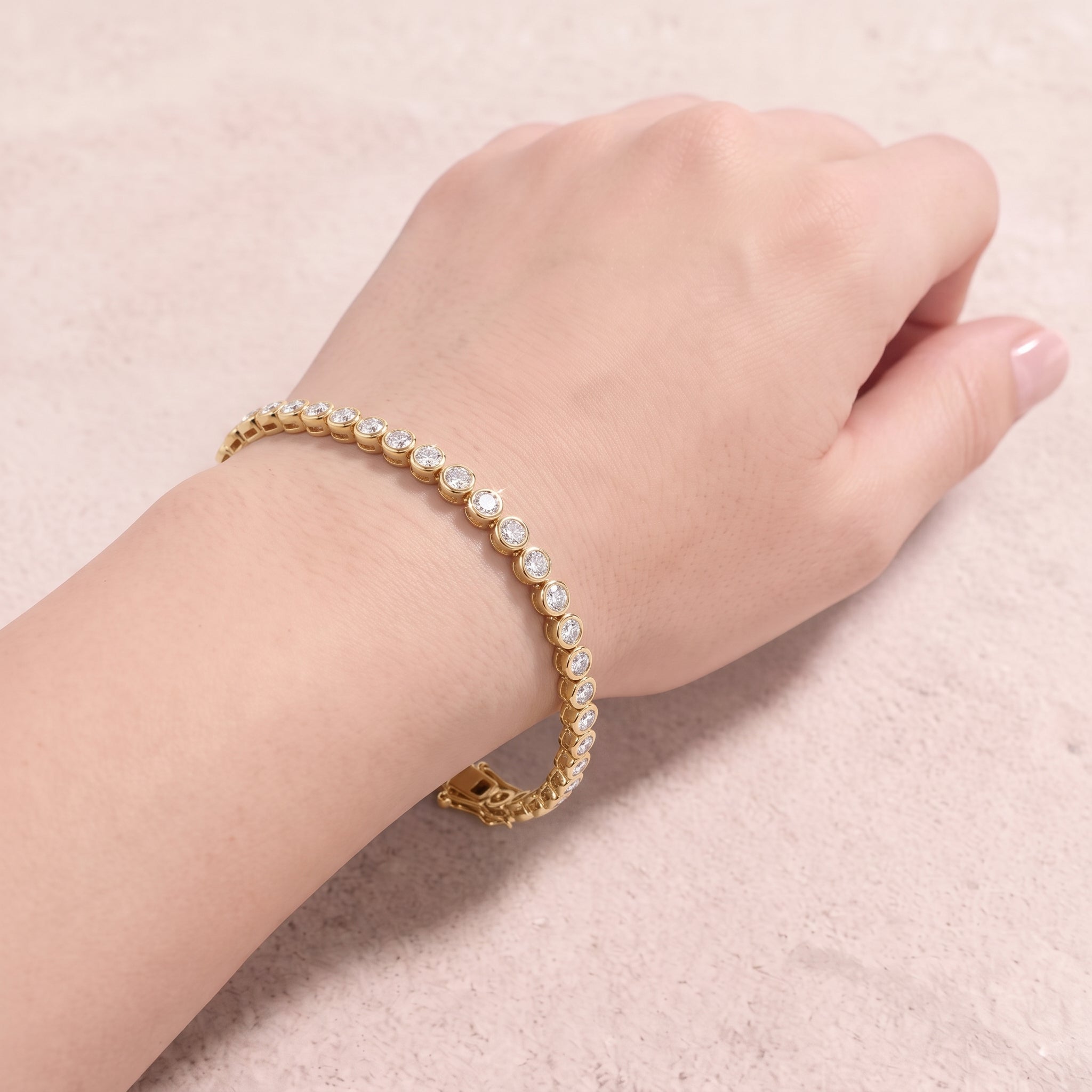 18k Gold Diamond Rondure Bracelet
